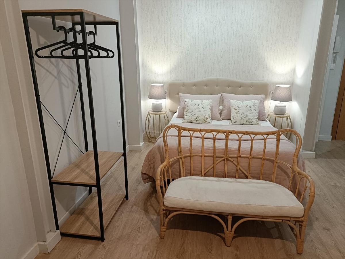 Apartamentos Los Lobos Granada Kültér fotó