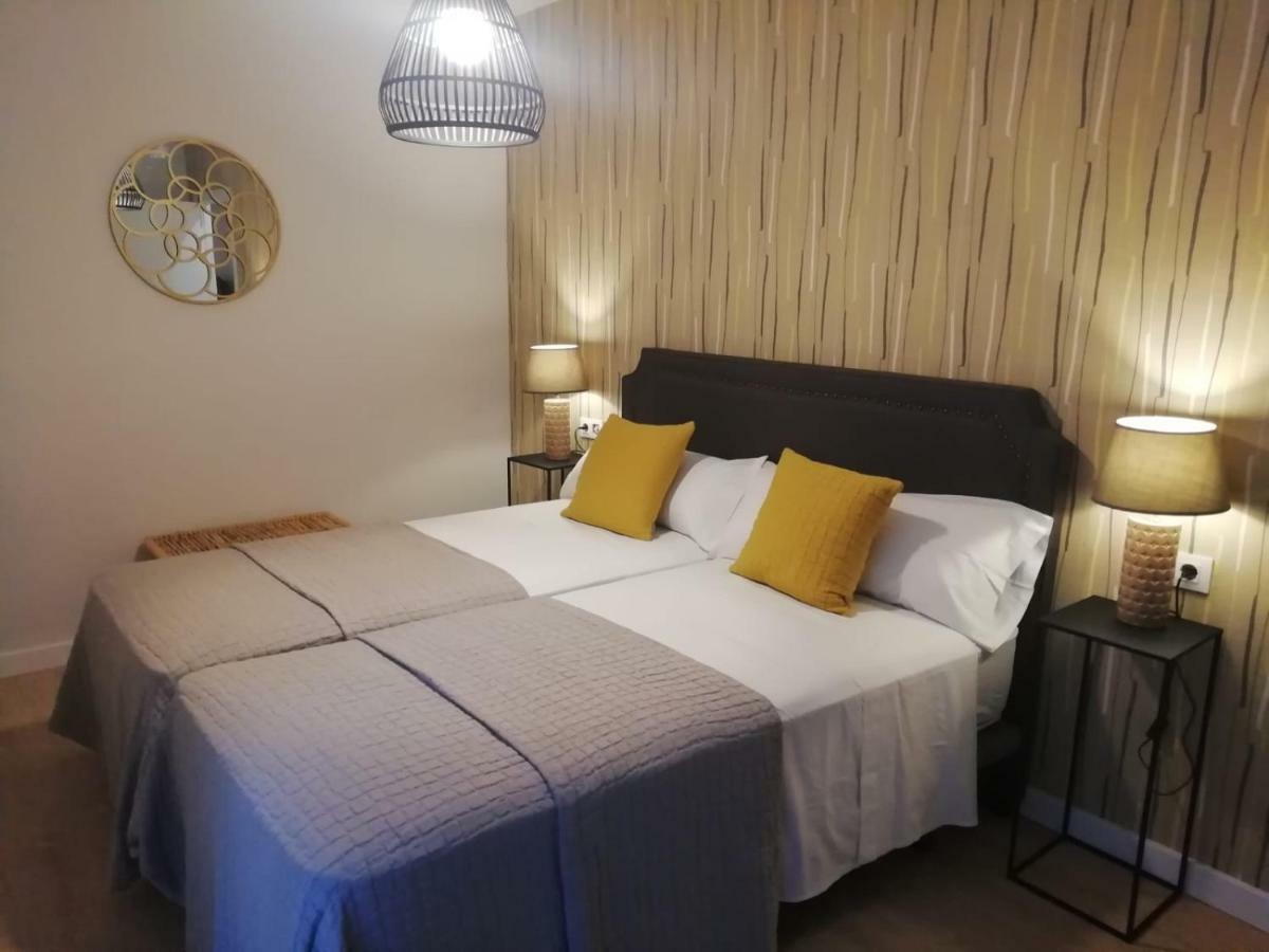 Apartamentos Los Lobos Granada Kültér fotó