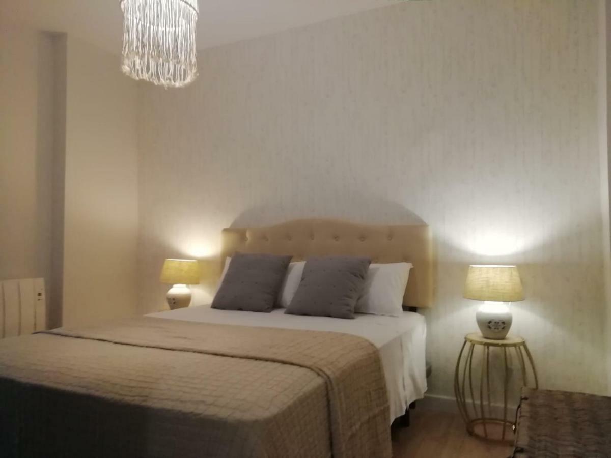 Apartamentos Los Lobos Granada Kültér fotó