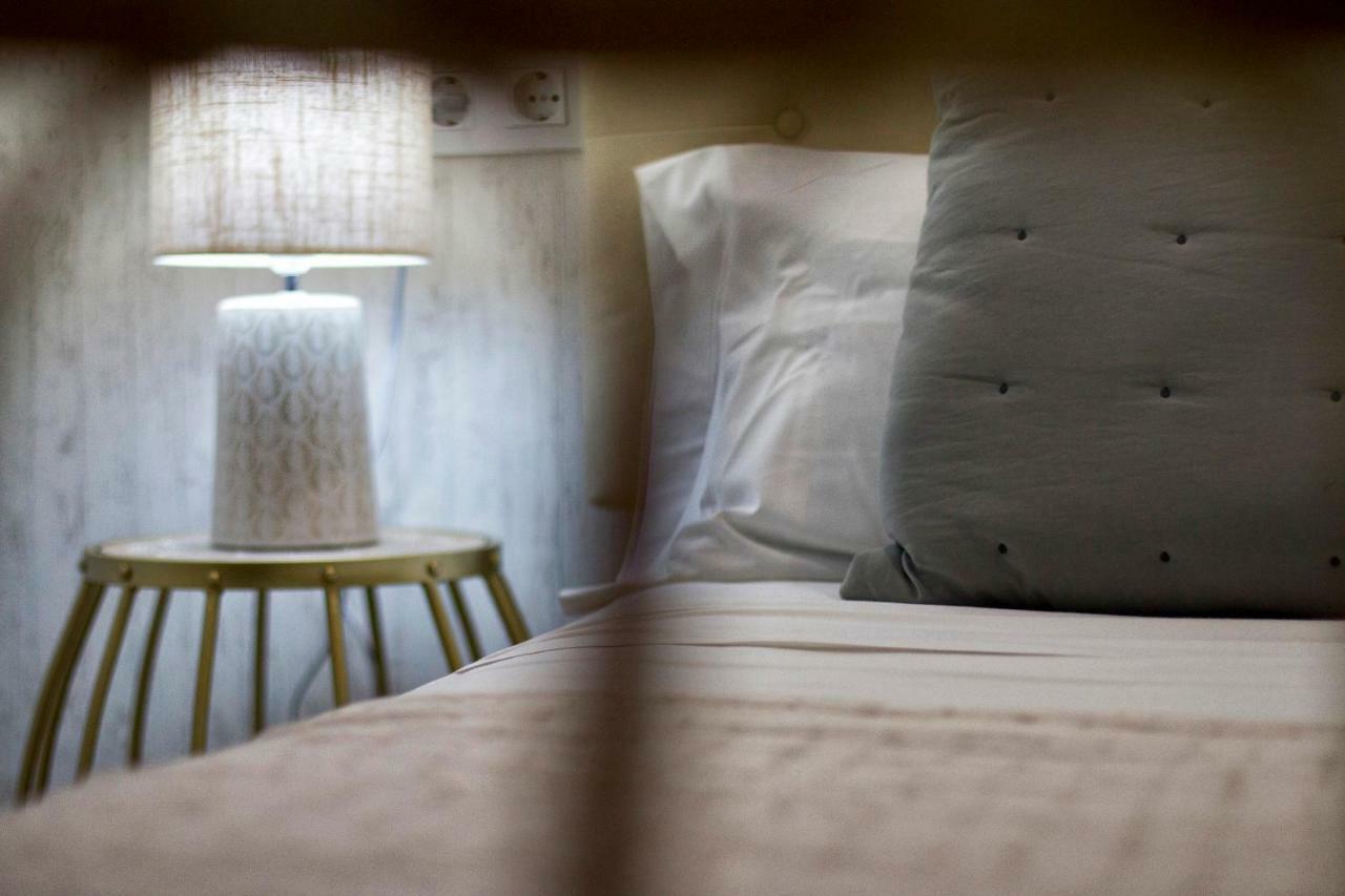 Apartamentos Los Lobos Granada Kültér fotó
